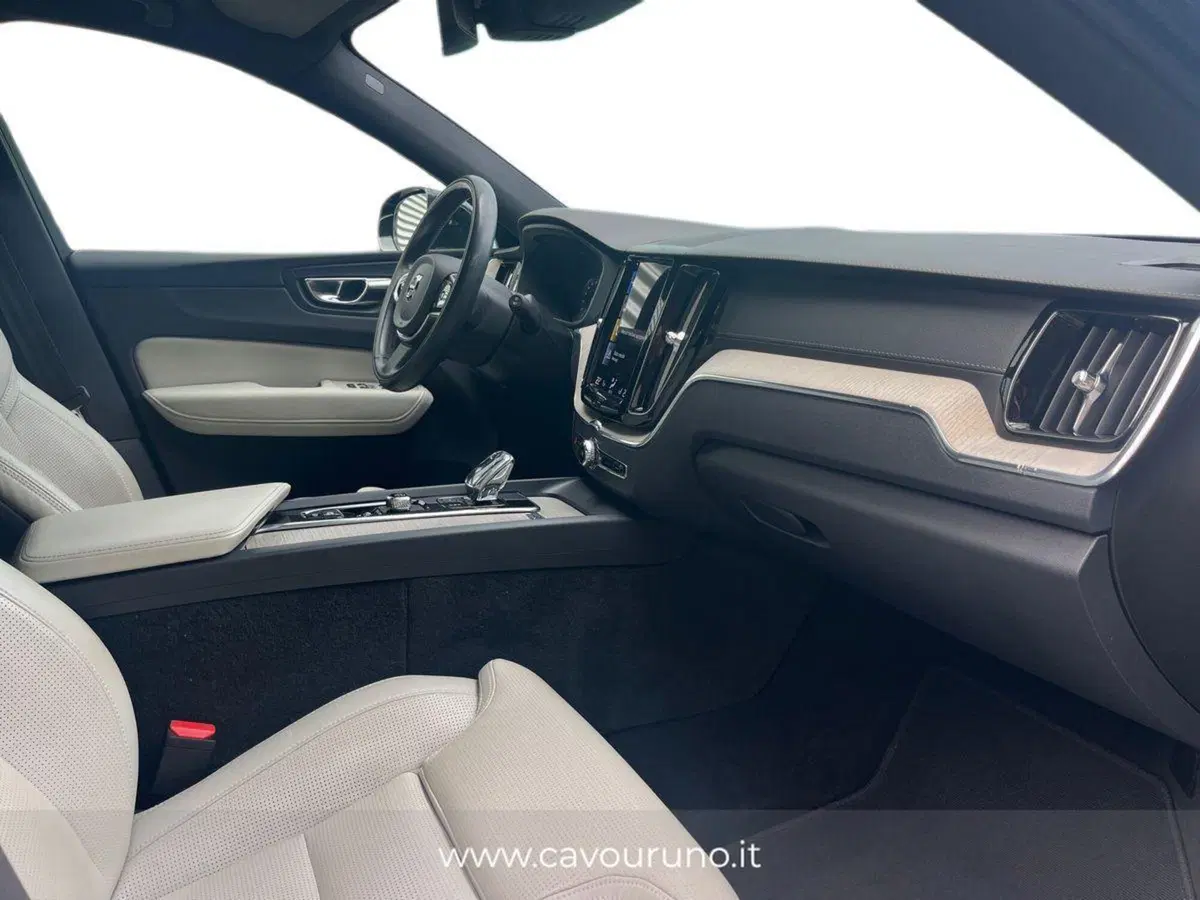 Volvo XC60 usata a Ferrara (4)