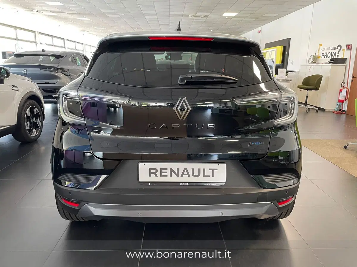 Renault Captur nuova a Monza e Brianza (3)