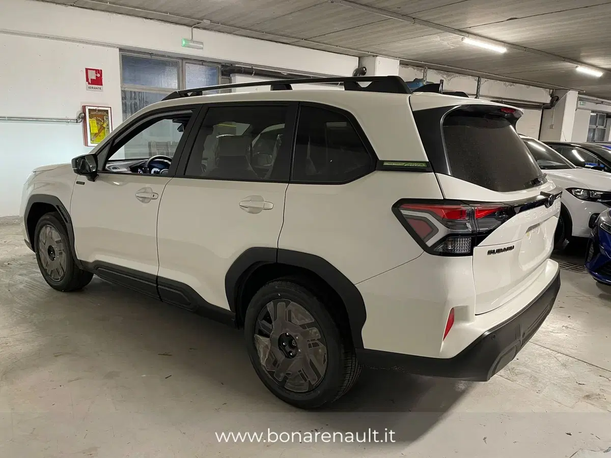 Subaru Forester nuova a Monza e Brianza (2)