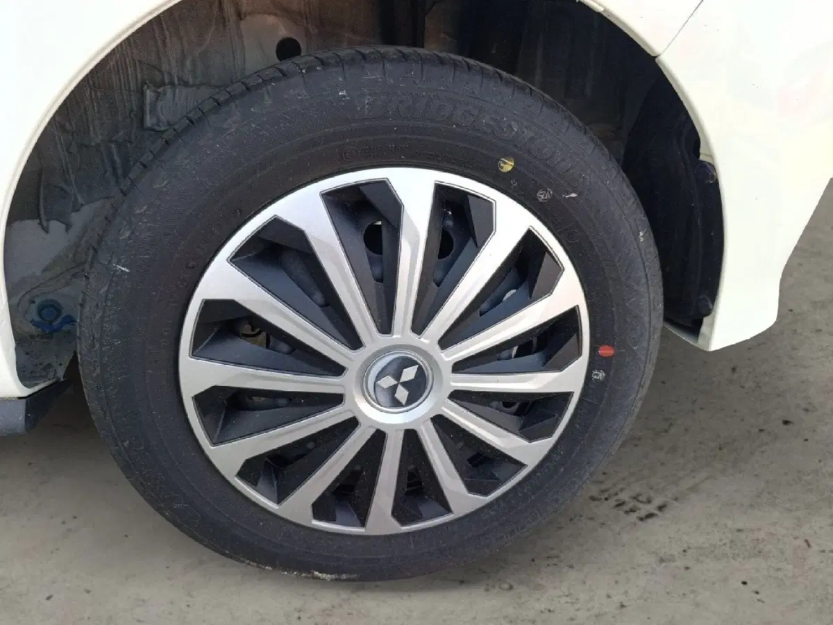Mitsubishi Space Star usata a Ferrara (17)
