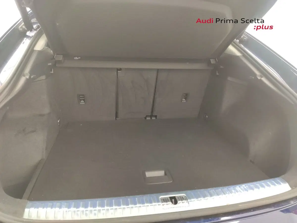 Audi Q3 Sportback usata a Avellino (14)