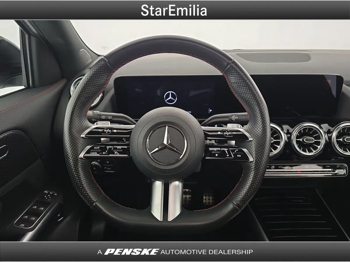 Mercedes-Benz GLA SUV usata a Bologna (19)