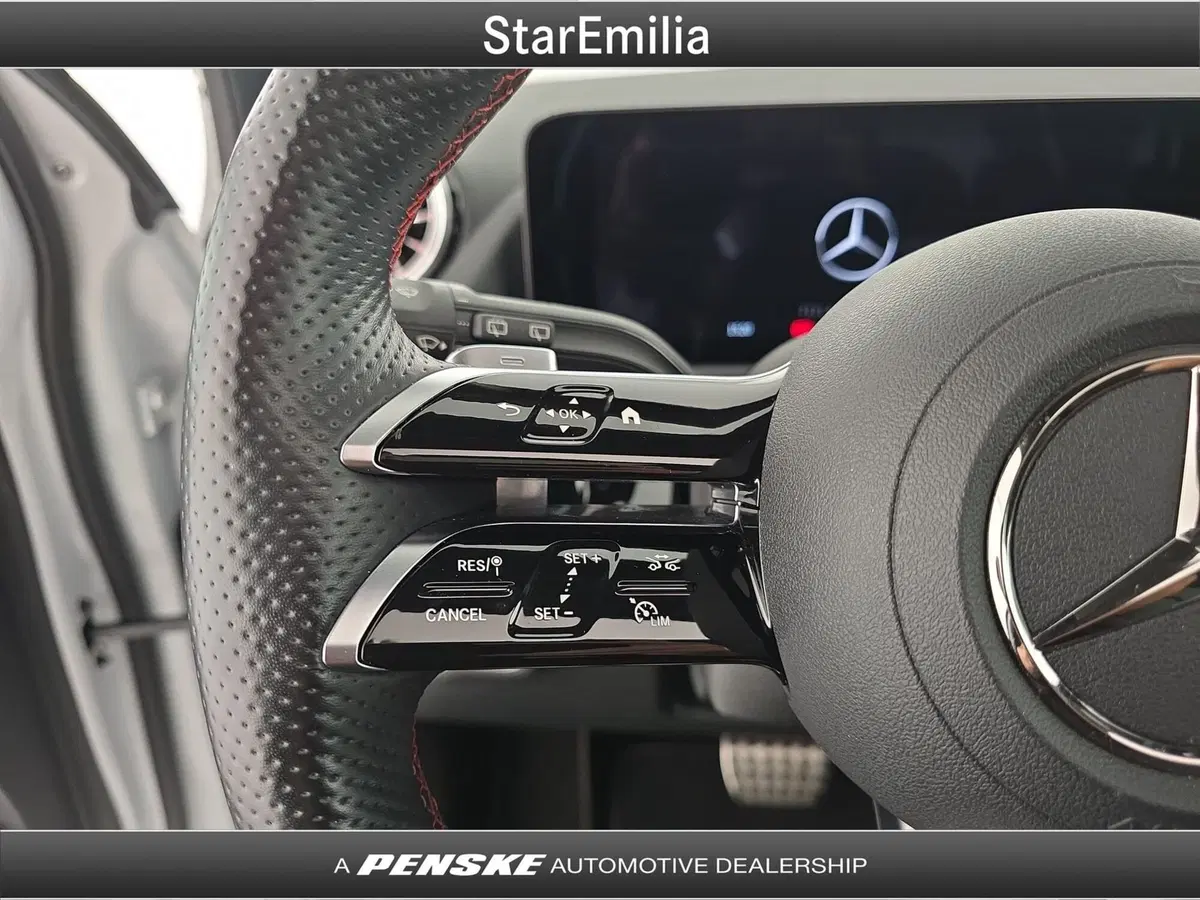Mercedes-Benz GLA SUV usata a Bologna (20)
