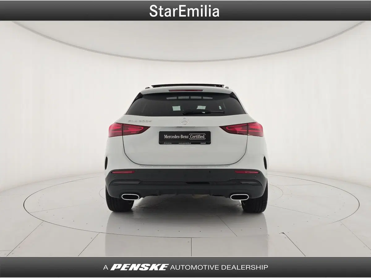 Mercedes-Benz GLA SUV usata a Bologna (4)