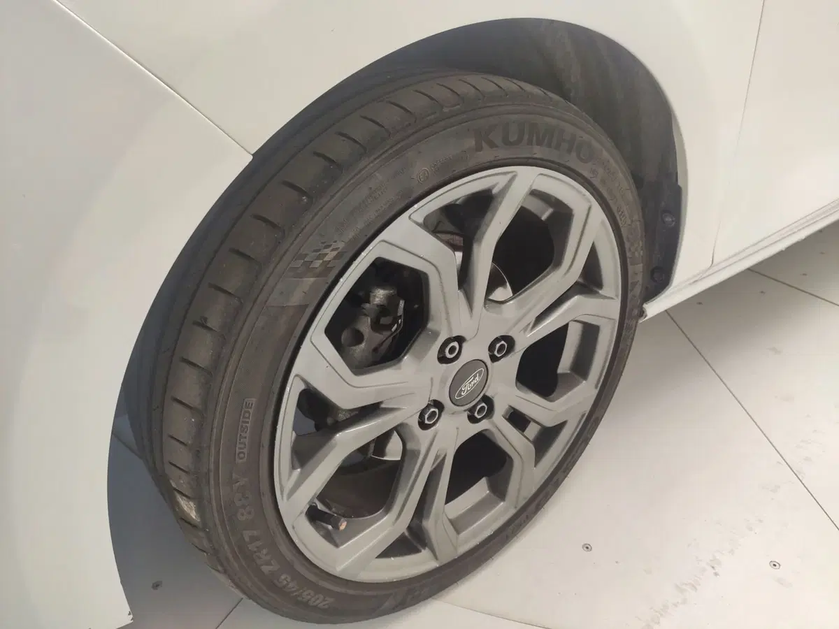 Ford Fiesta usata a Avellino (11)