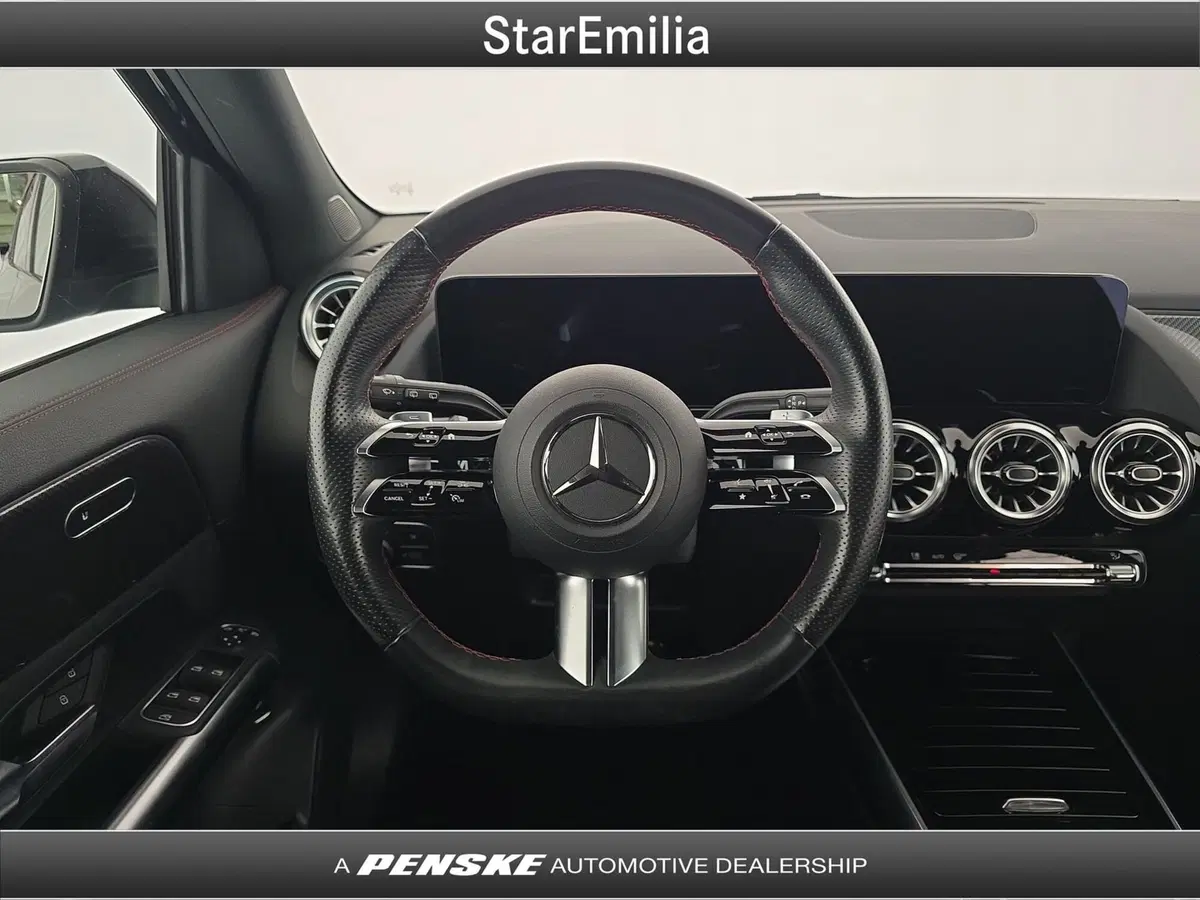 Mercedes-Benz GLA SUV usata a Bologna (19)
