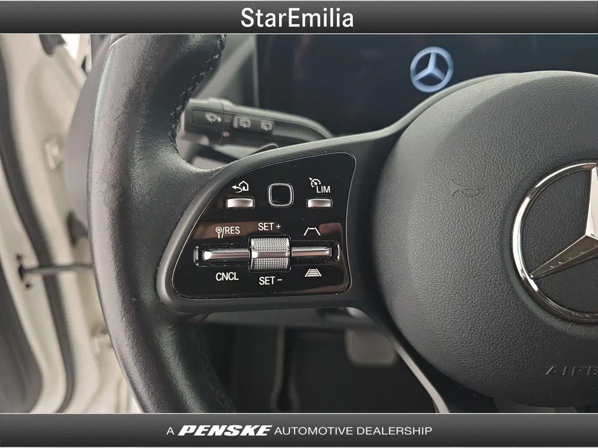 Mercedes-Benz GLA SUV usata a Bologna (20)