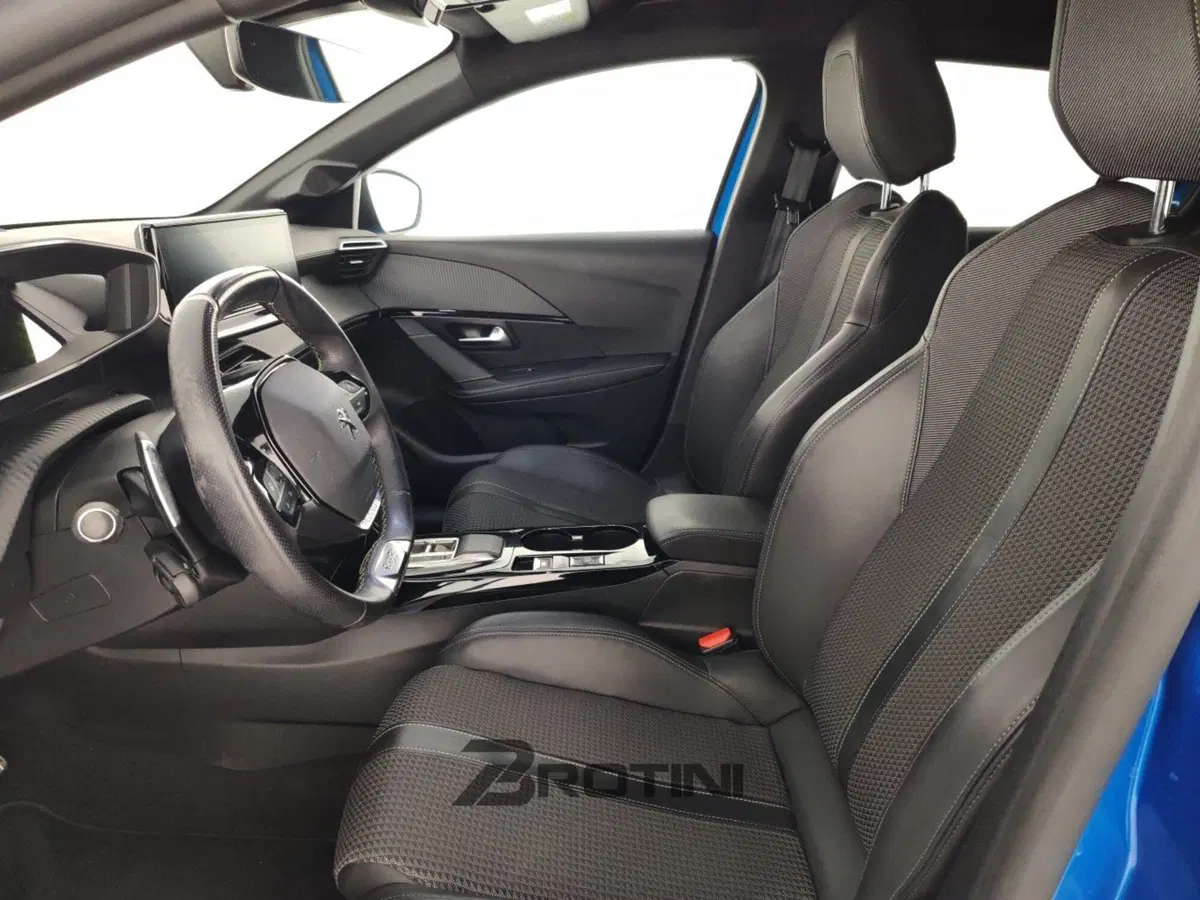Peugeot 208 usata a La Spezia (7)