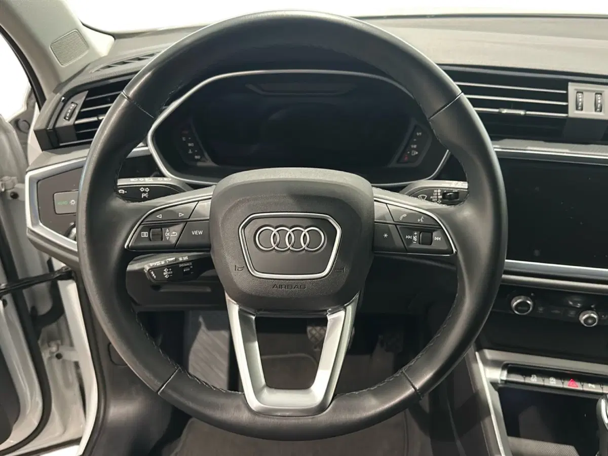 Audi Q3 usata a Napoli (10)