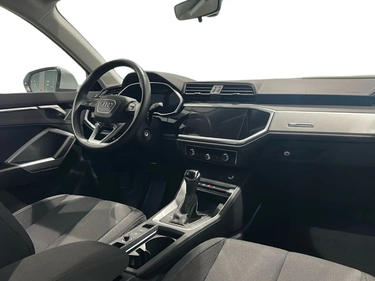 Audi Q3 usata a Napoli (9)