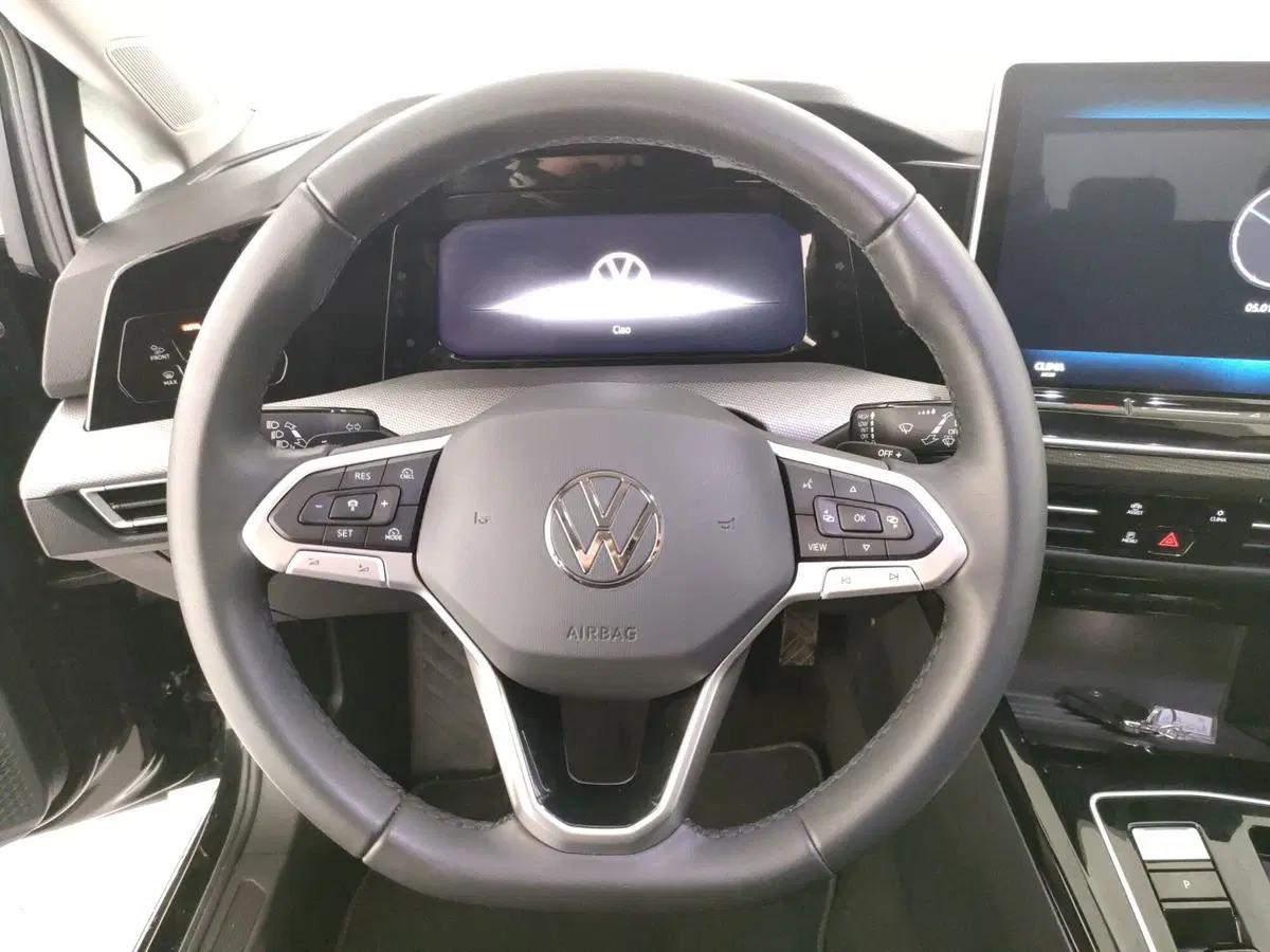 Volkswagen Golf usata a Caserta (16)
