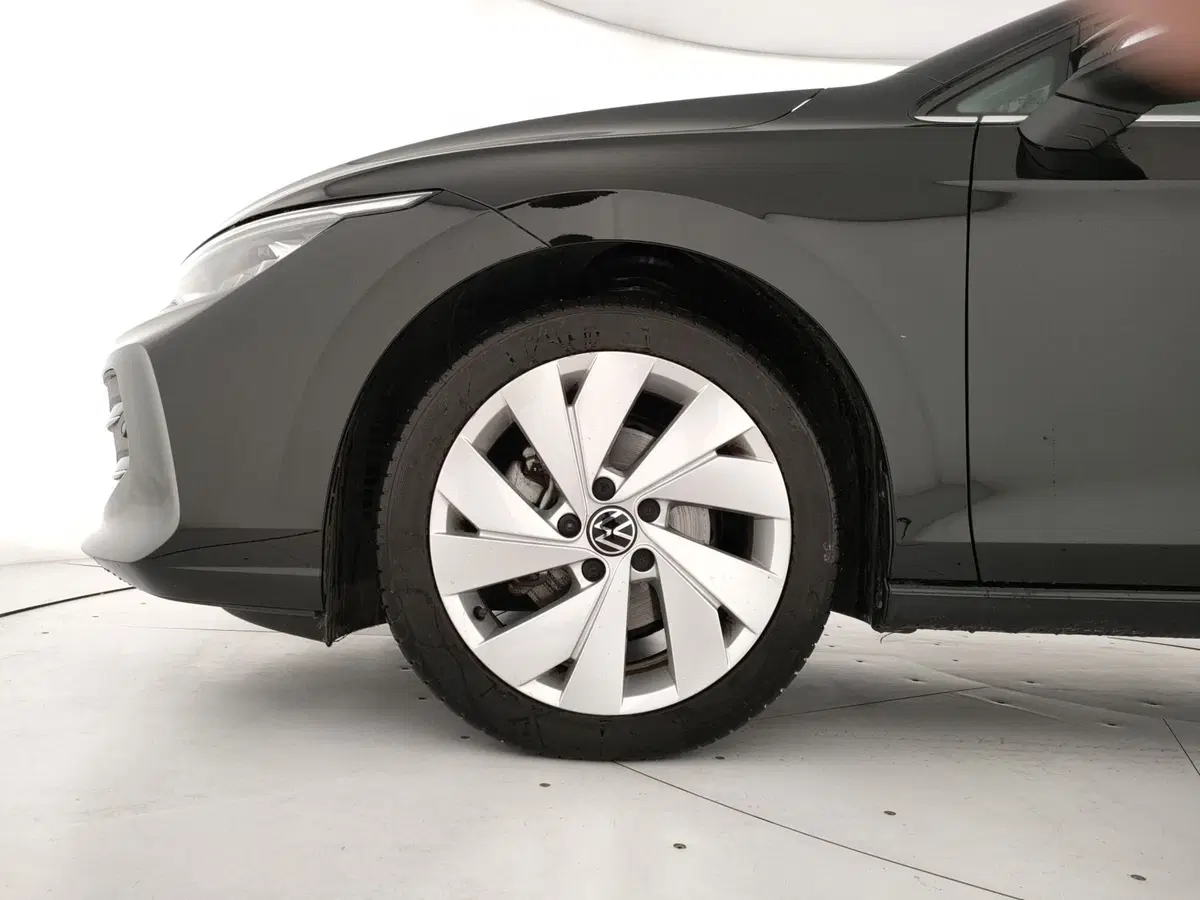 Volkswagen Golf usata a Caserta (6)