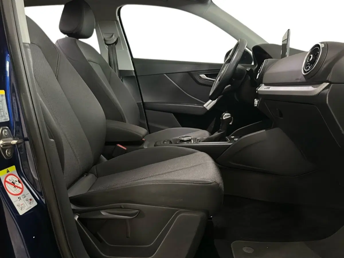Audi Q2 usata a Napoli (6)