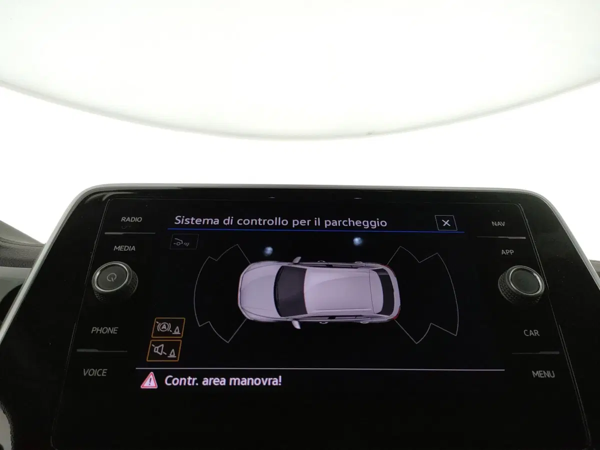 Volkswagen T-Roc usata a Napoli (11)
