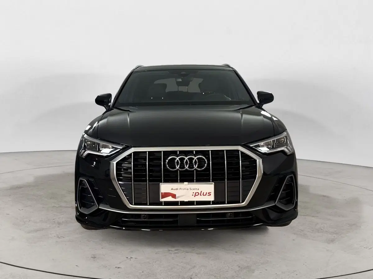 Audi Q3 Sportback usata a Napoli (2)