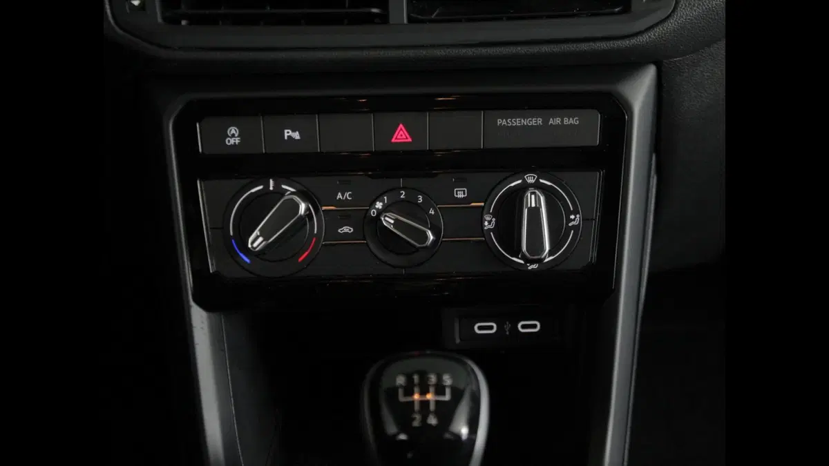 Volkswagen T-Cross usata a Palermo (16)