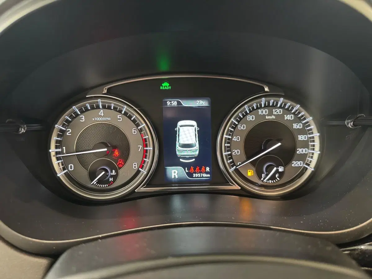 Suzuki S-Cross usata a Varese (18)