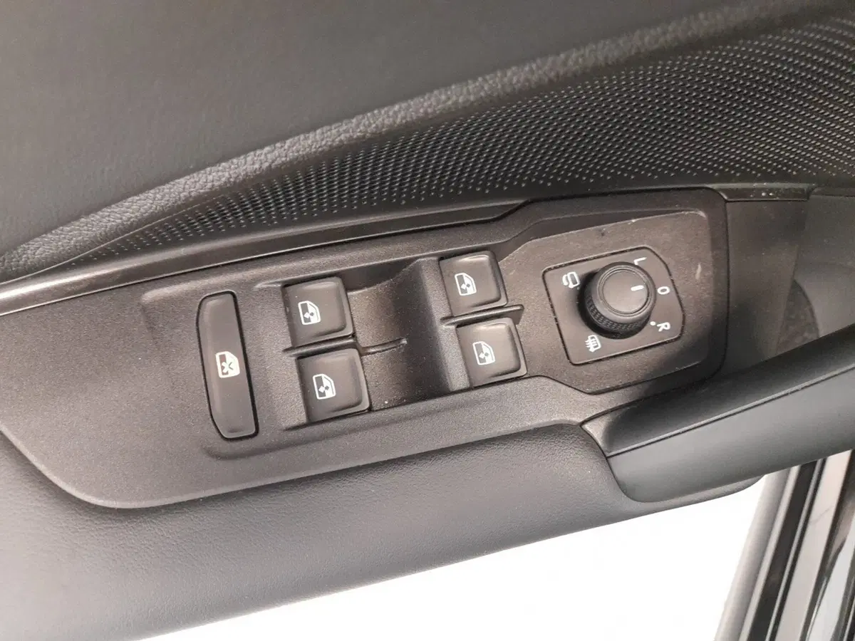 Volkswagen Tiguan usata a Bologna (9)