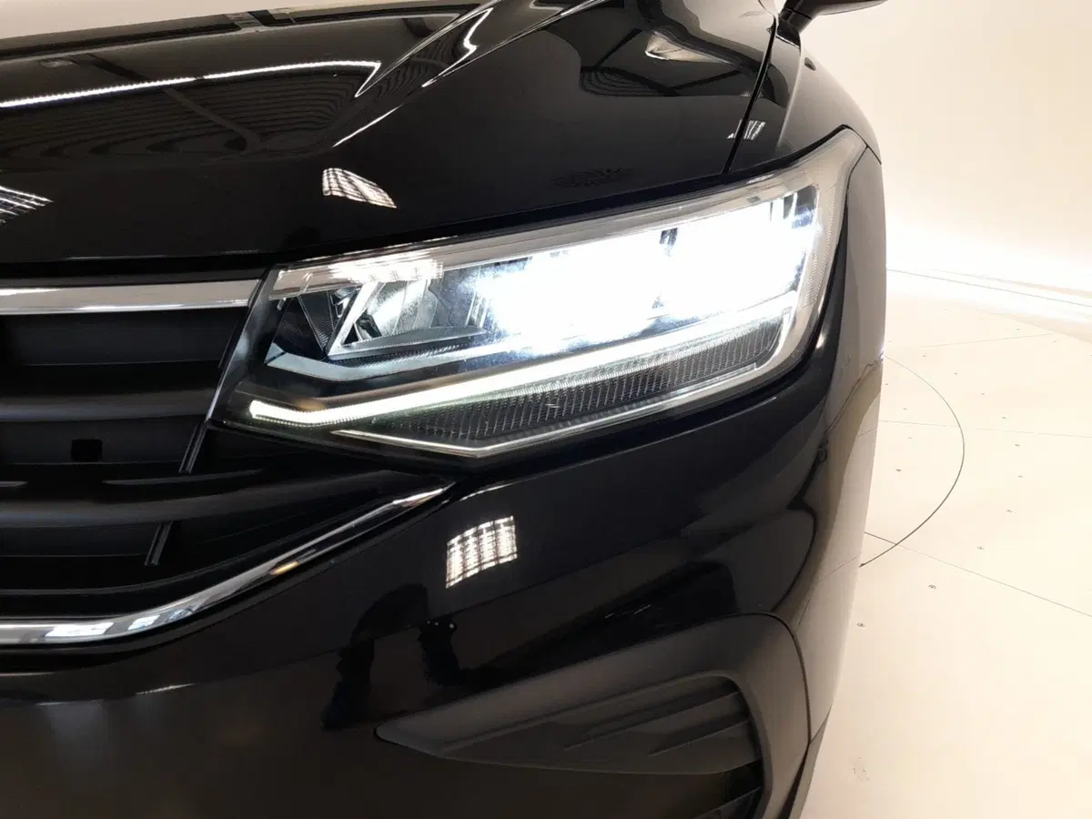 Volkswagen Tiguan usata a Bologna (7)