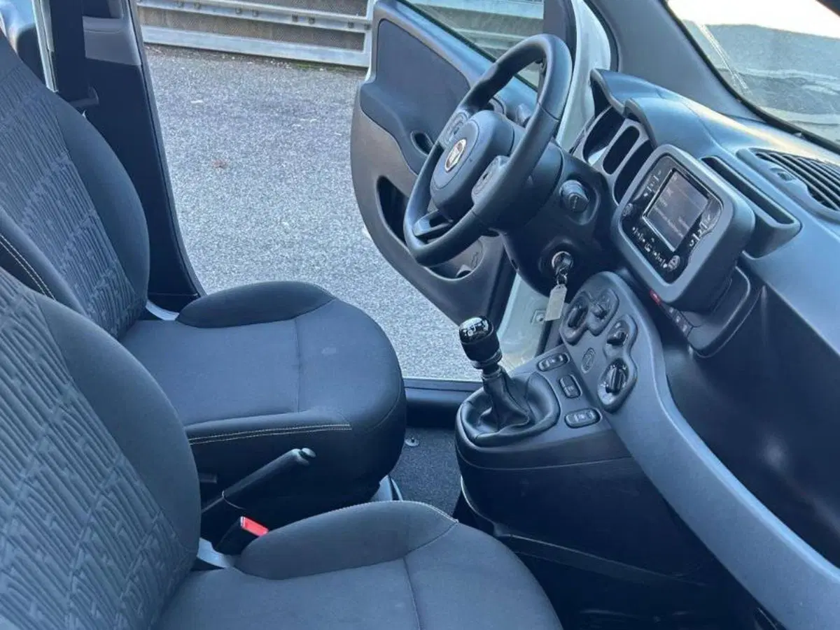Fiat Panda Cross usata a Salerno (16)