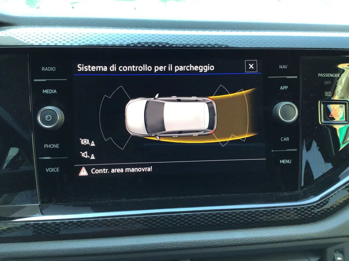Volkswagen Polo usata a Genova (17)