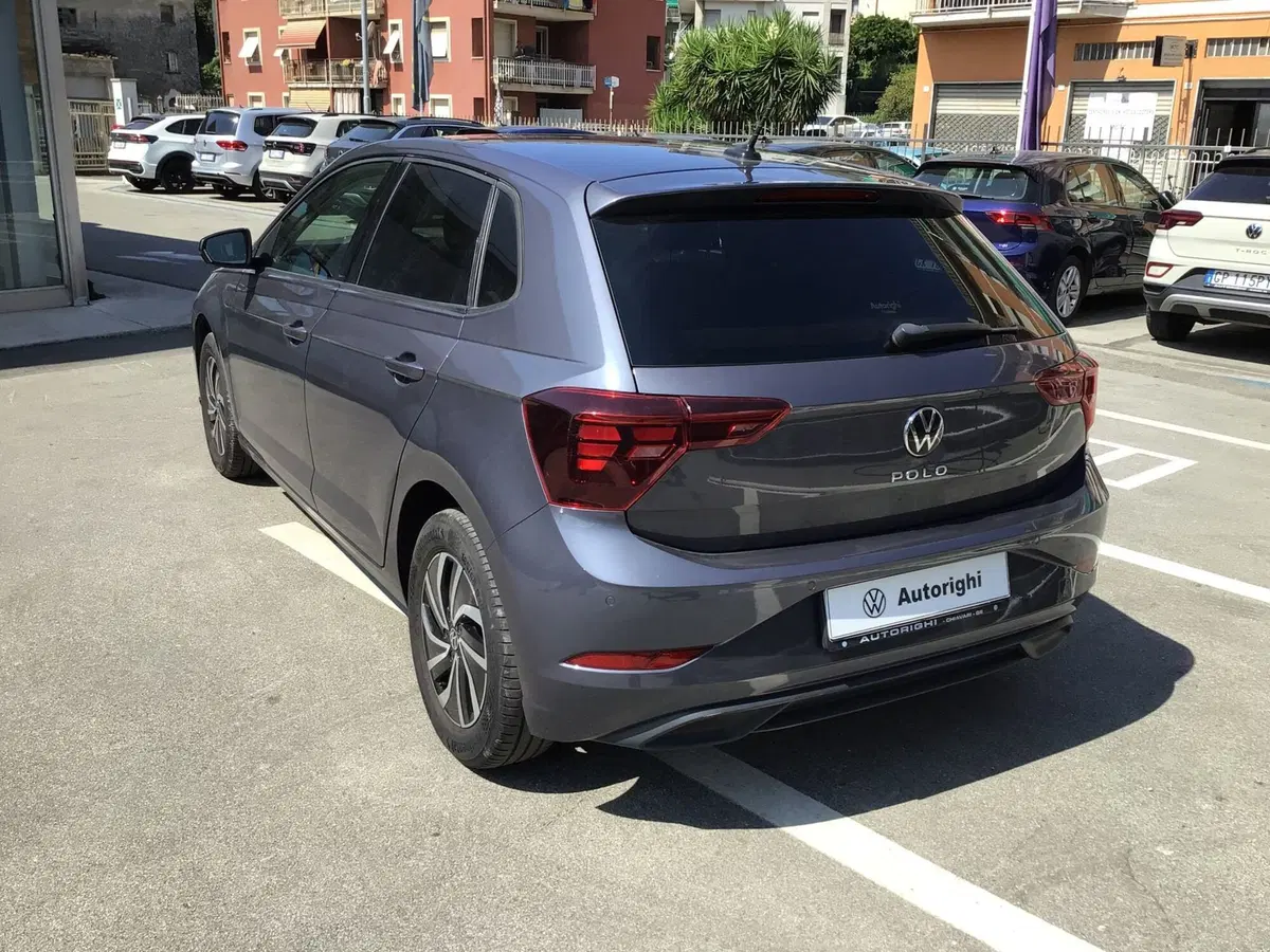 Volkswagen Polo usata a Genova (7)