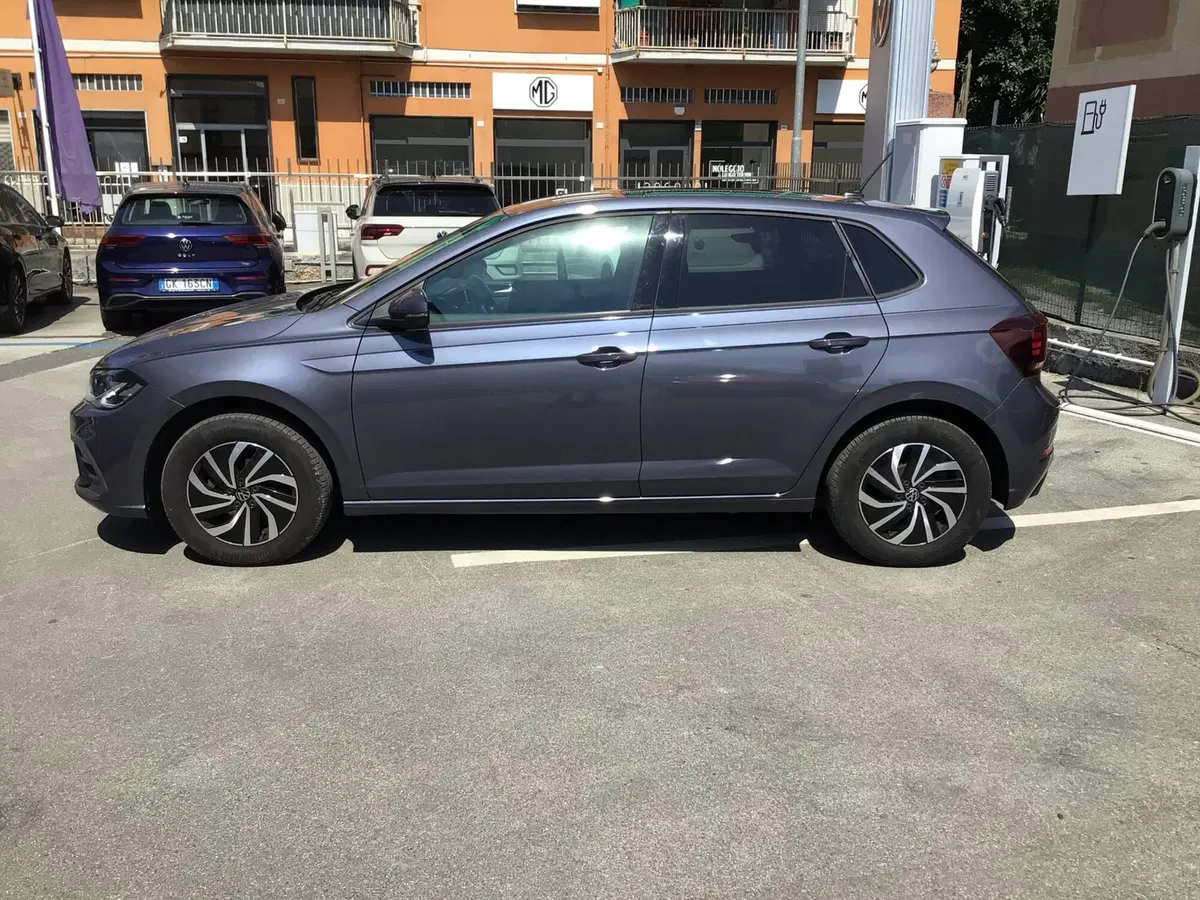 Volkswagen Polo usata a Genova (8)