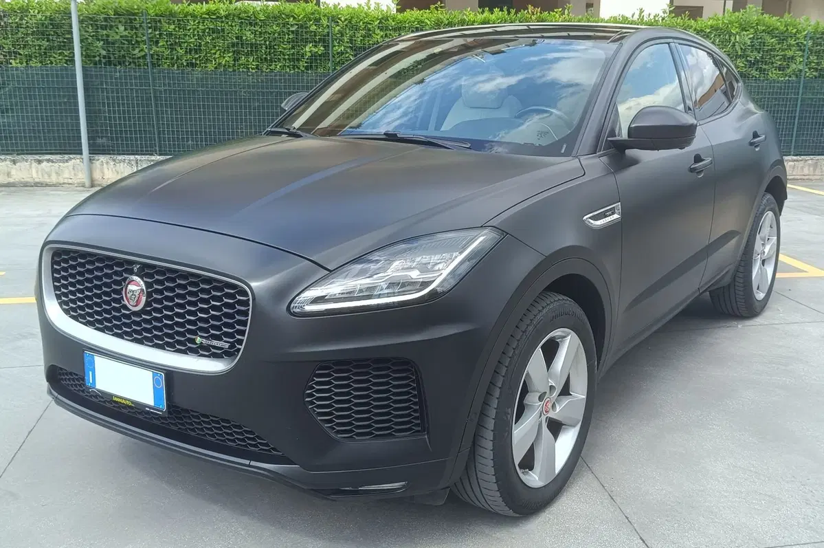 Jaguar E-Pace usata a Frosinone (2)