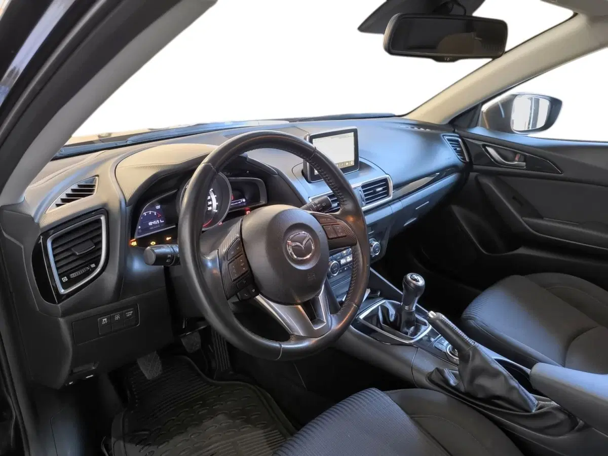 Mazda Mazda3 usata a Udine (10)