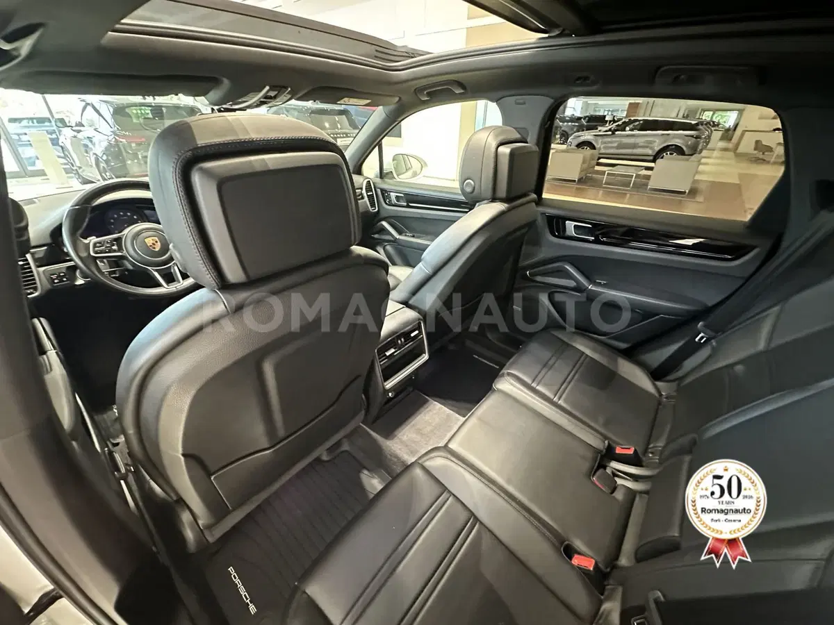 Porsche Cayenne usata a Forlì-Cesena (12)