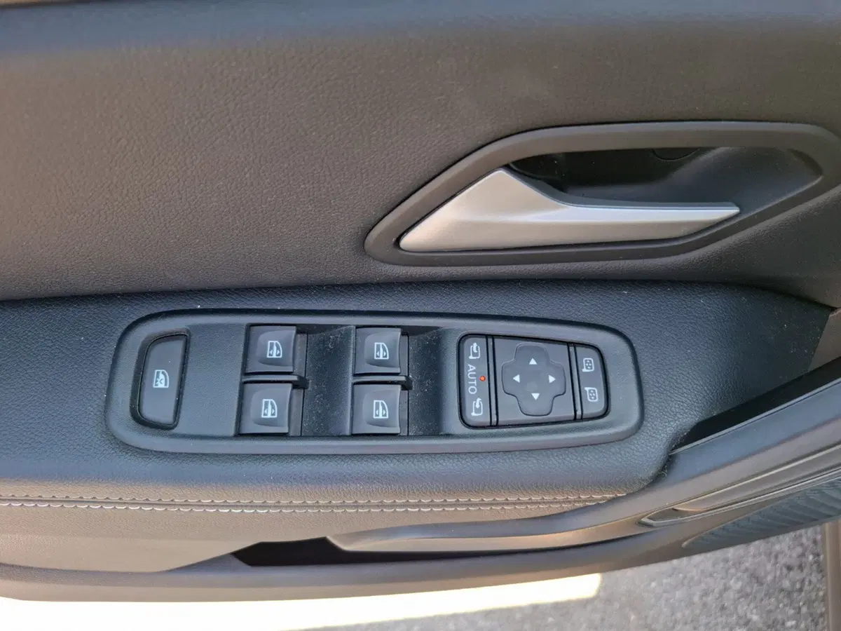 Dacia Duster usata a Latina (19)