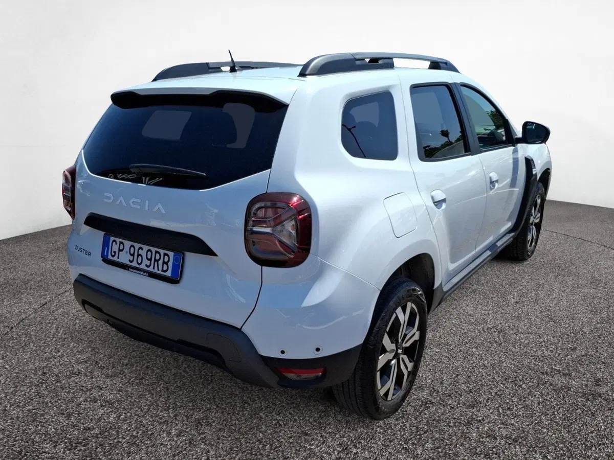 Dacia Duster usata a Latina (3)