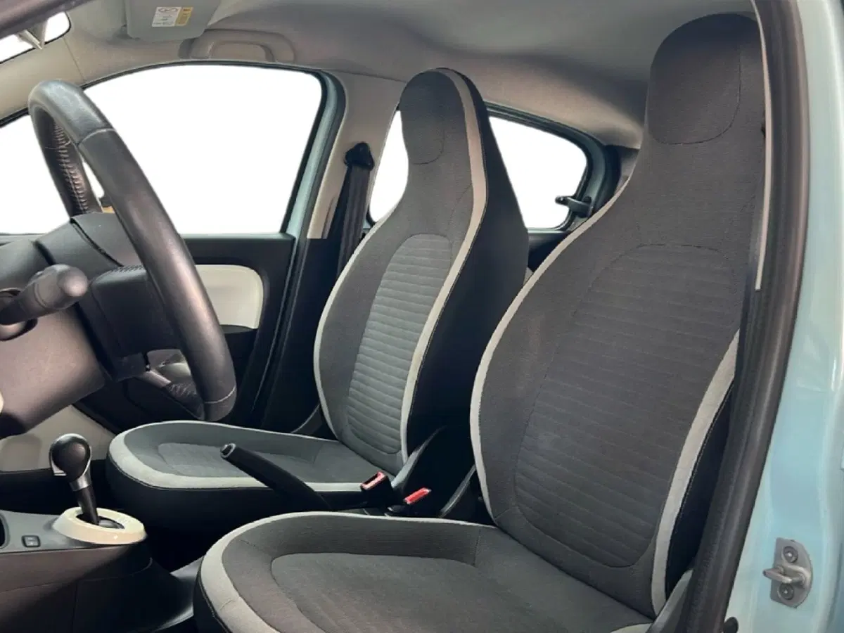 Renault Twingo usata a Roma (12)