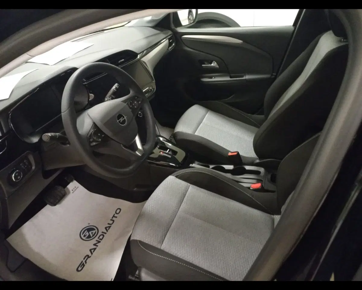 Opel Corsa nuova a Alessandria (6)
