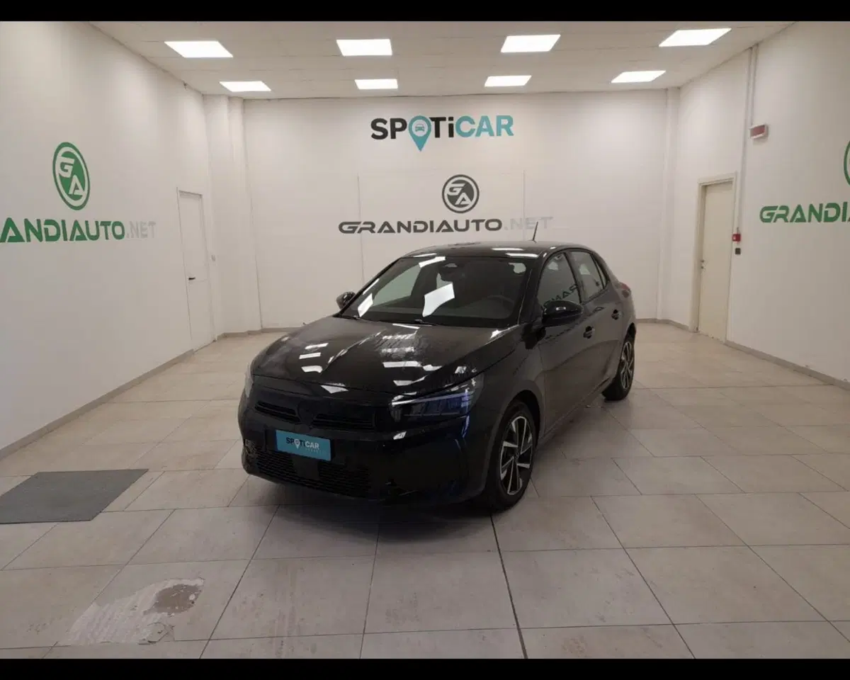 Opel Corsa nuova a Alessandria