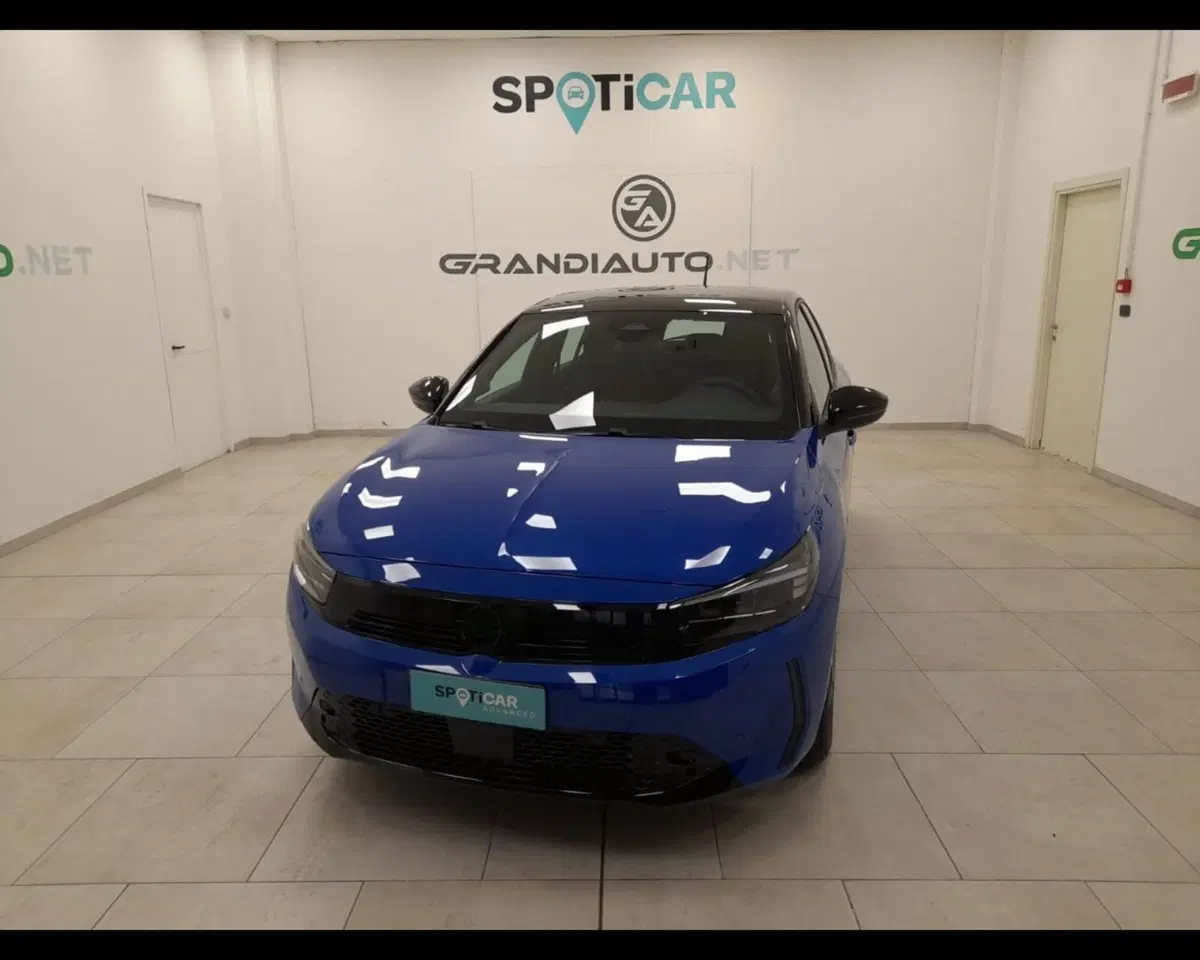 Opel Corsa nuova a Alessandria