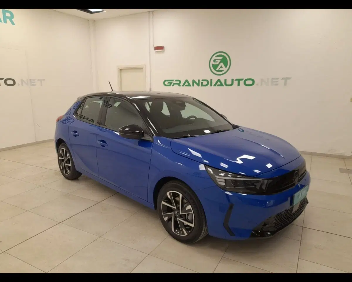 Opel Corsa nuova a Alessandria (7)