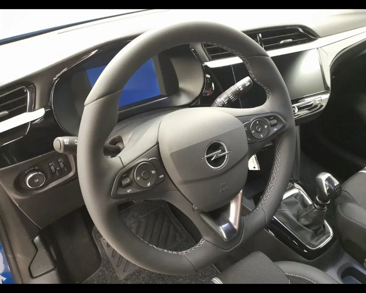 Opel Corsa nuova a Alessandria (8)