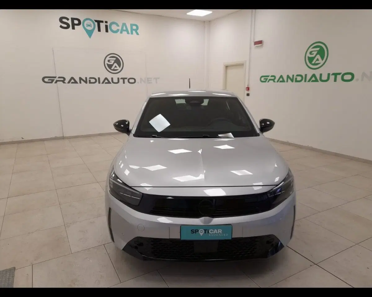 Opel Corsa nuova a Alessandria (9)