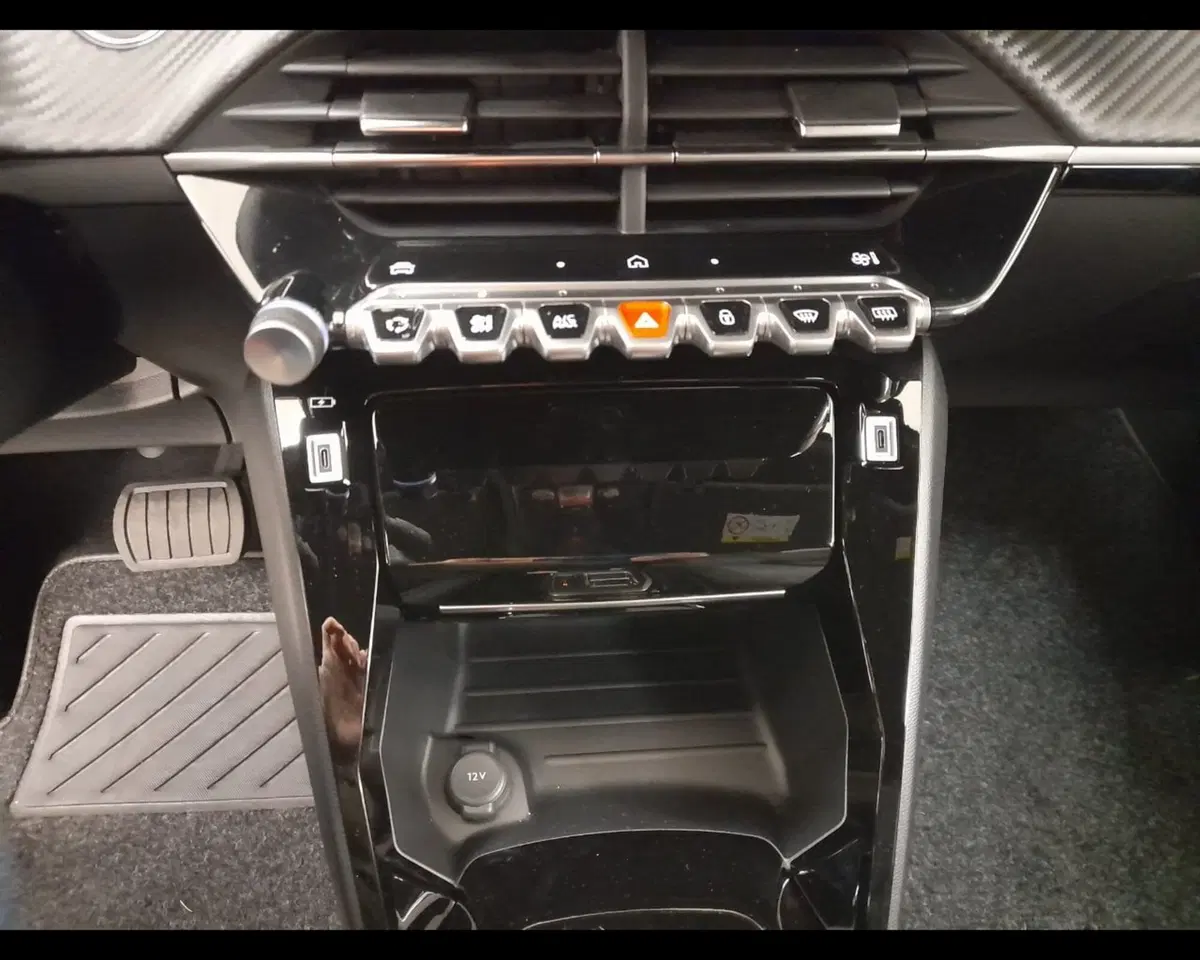 Peugeot 2008 usata a Alessandria (11)