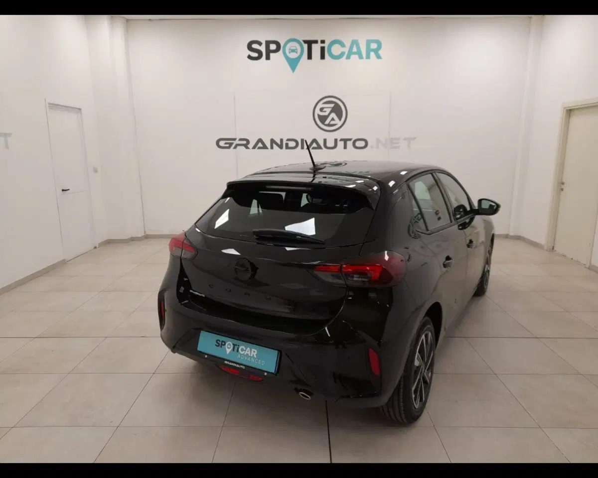 Opel Corsa nuova a Alessandria (6)