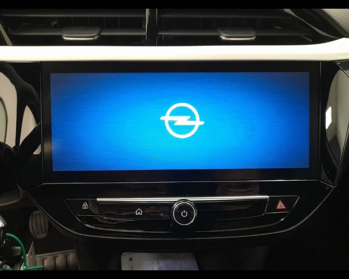 Opel Corsa nuova a Alessandria (12)