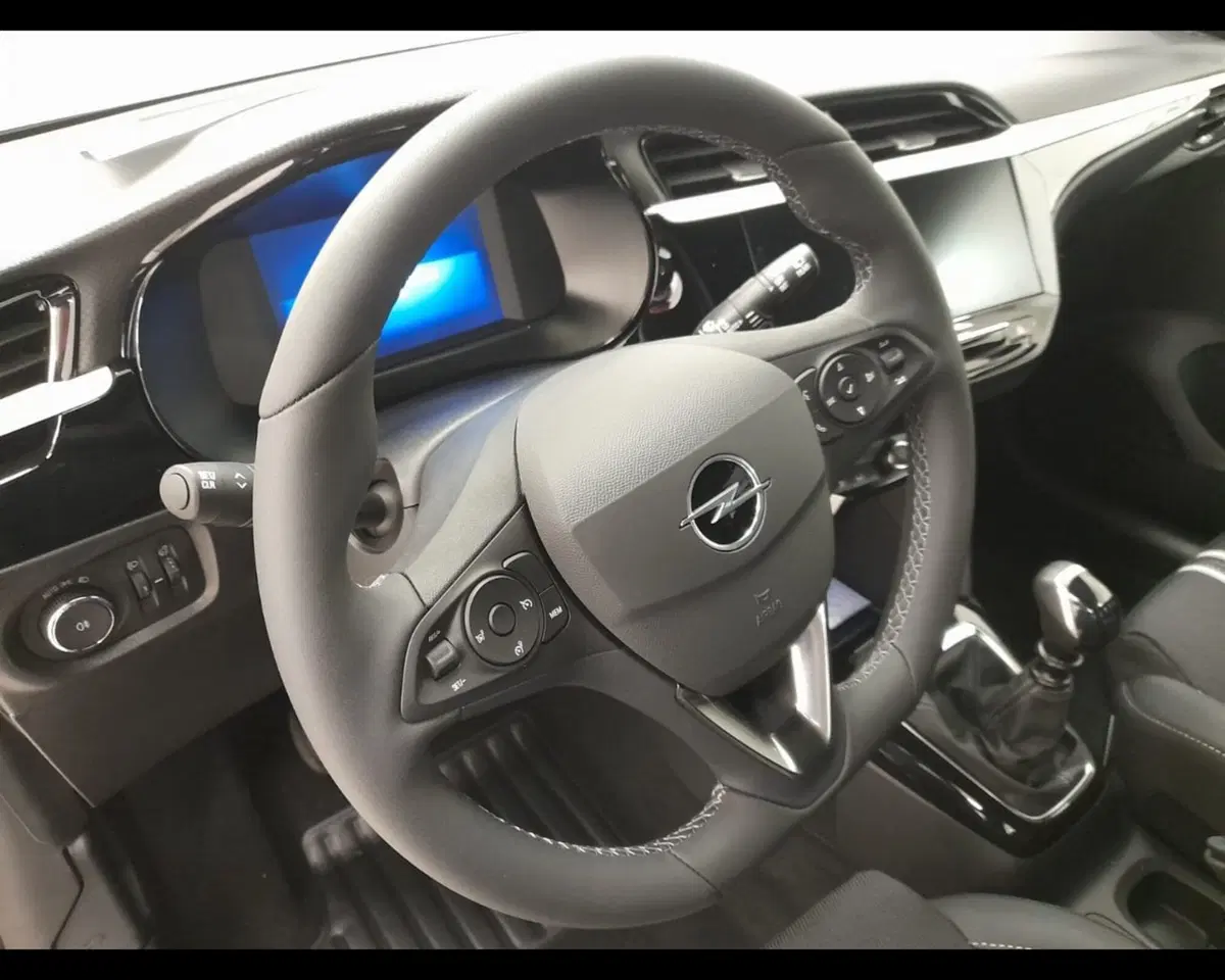 Opel Corsa nuova a Alessandria (8)