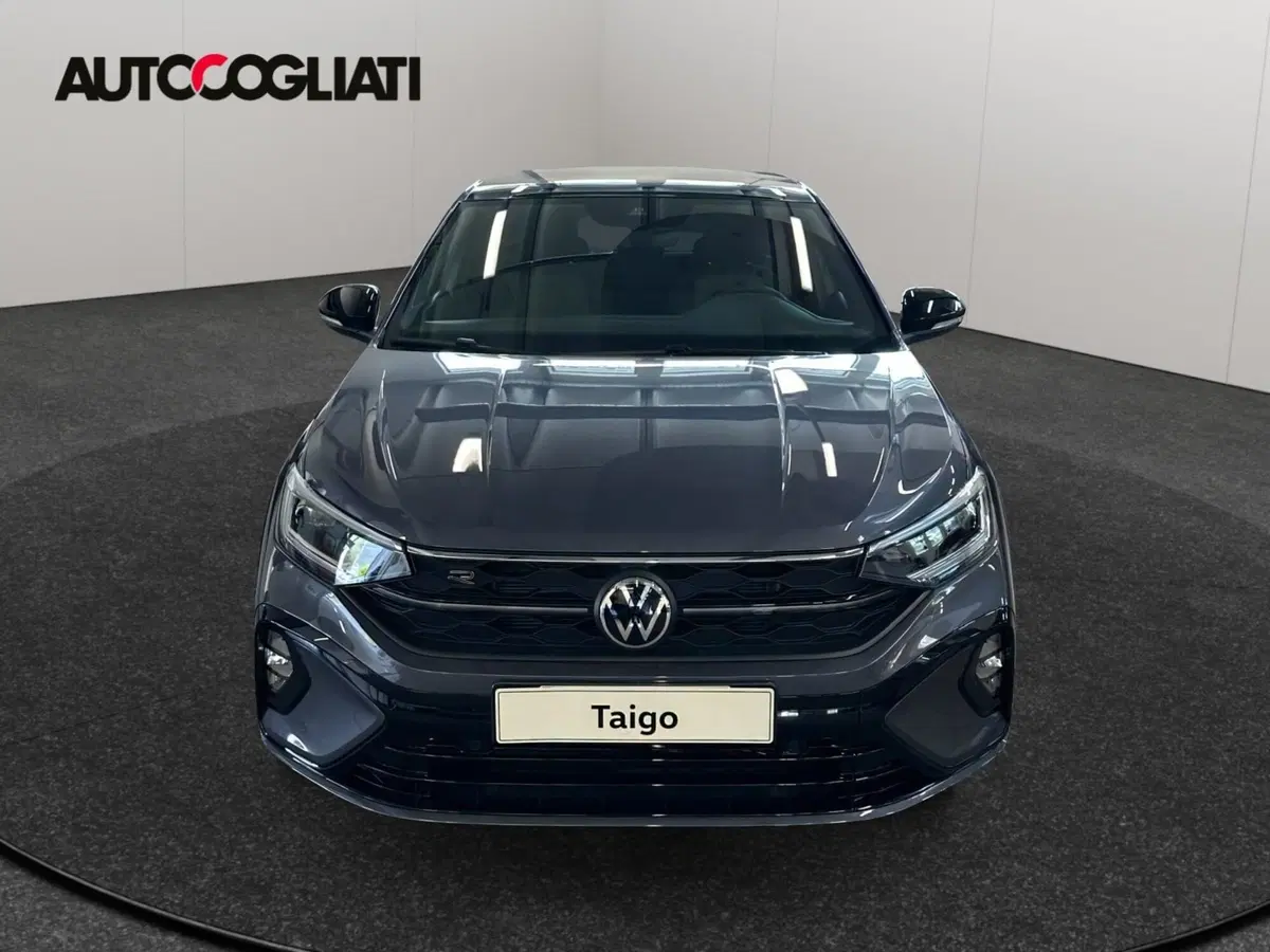 Volkswagen Taigo nuova a Lecco (2)