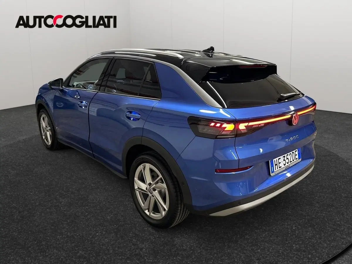Volkswagen T-Roc nuova a Lecco (5)