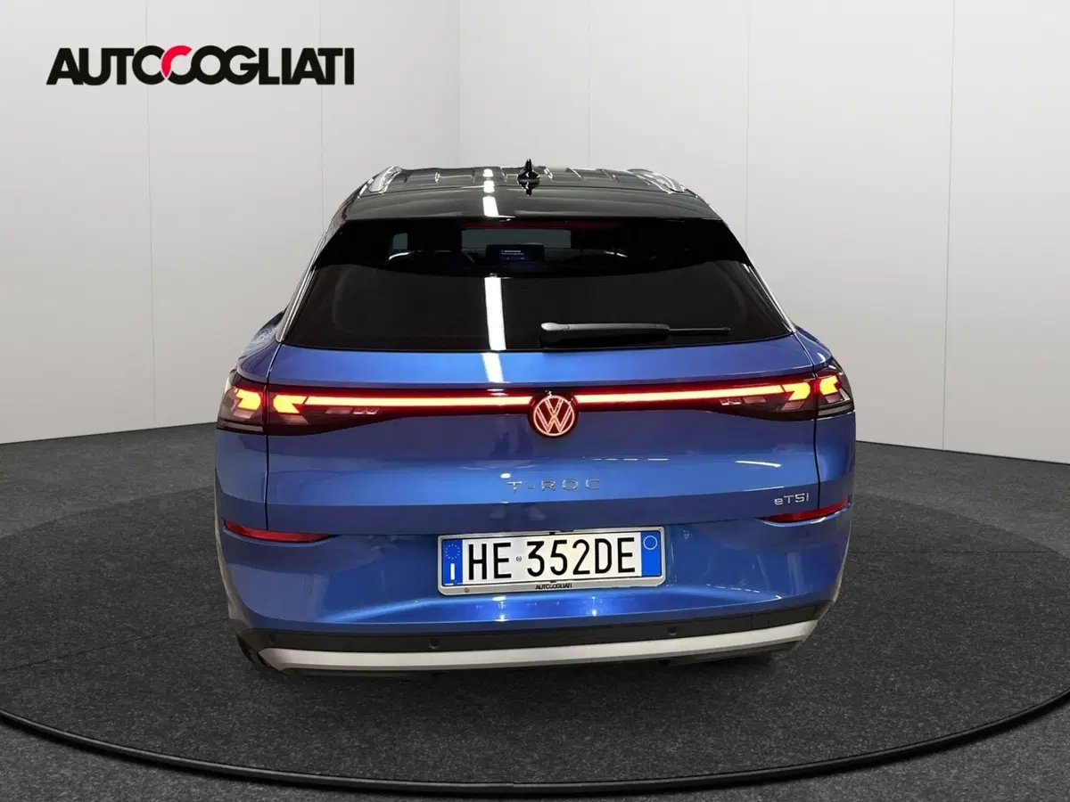 Volkswagen T-Roc nuova a Lecco (6)