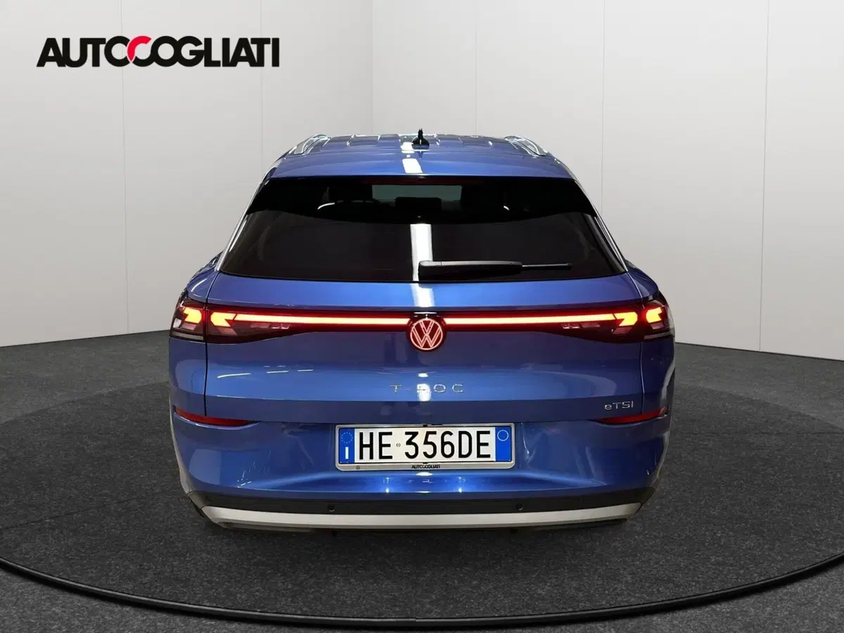 Volkswagen T-Roc nuova a Lecco (4)