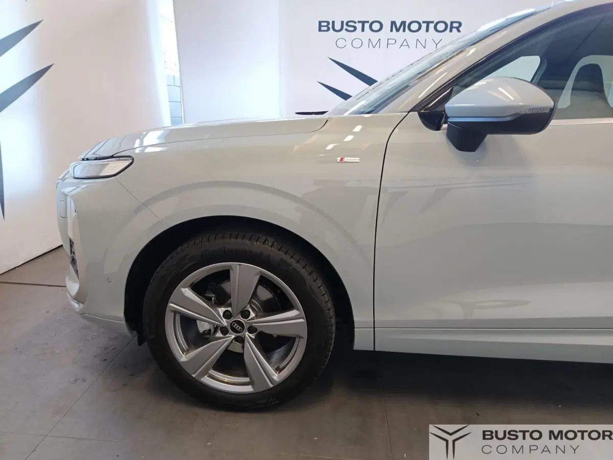 Audi Q3 Sportback usata a Varese (7)