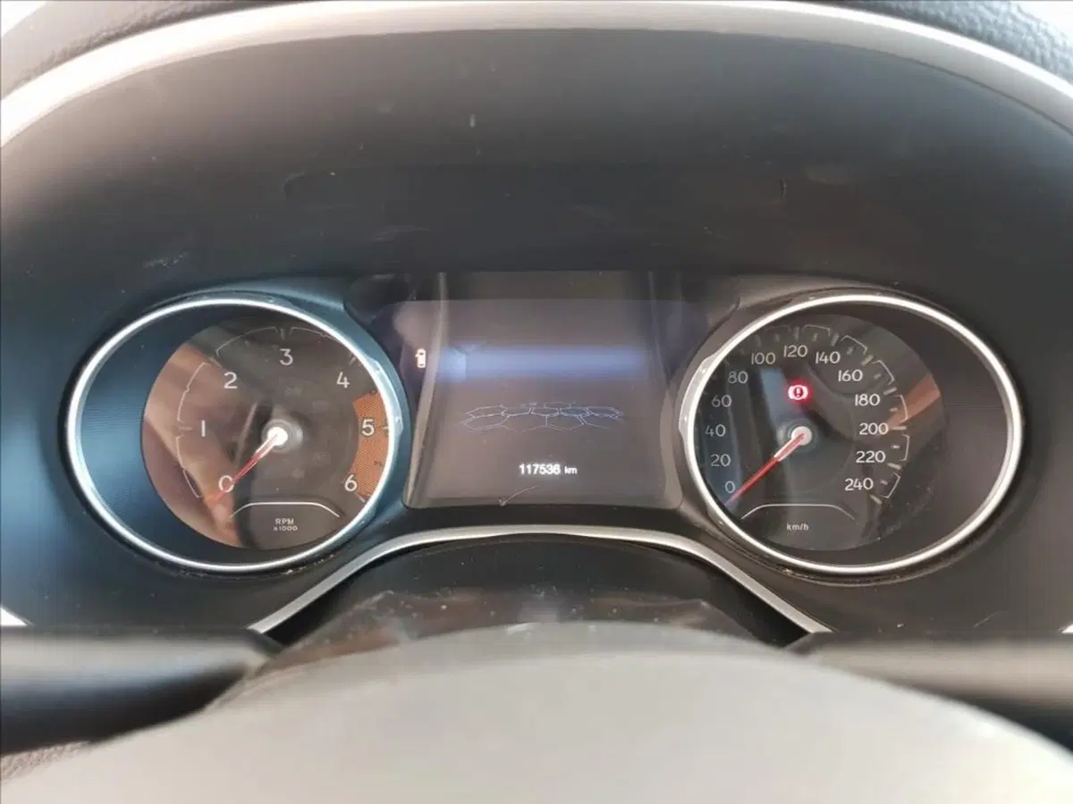 Jeep Compass usata a Lucca (16)