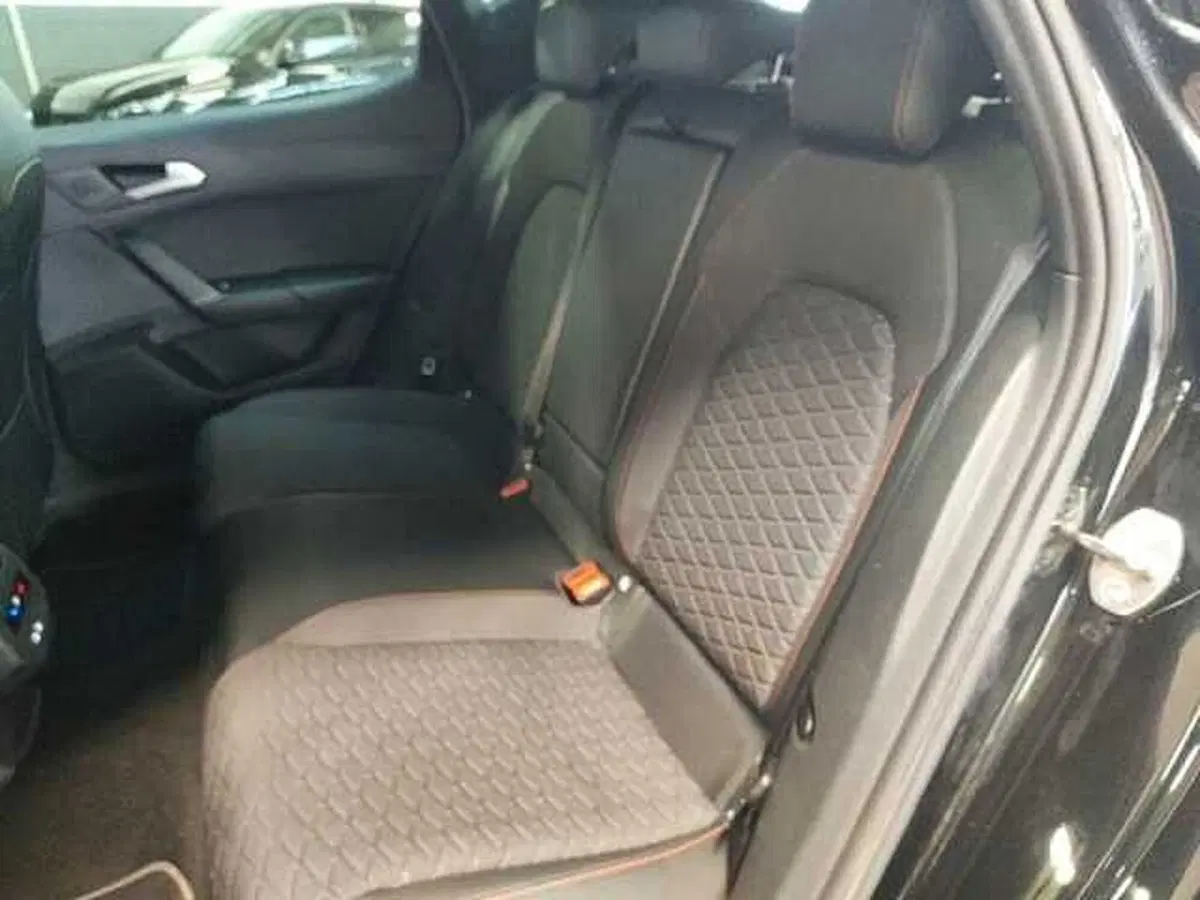 SEAT Leon usata a Milano (17)